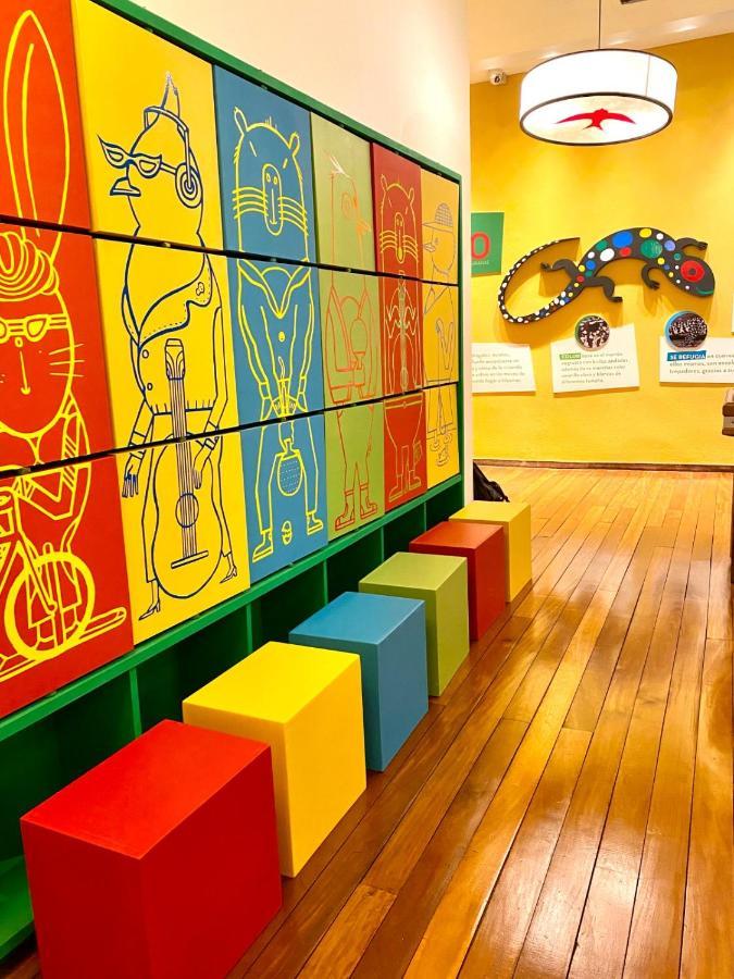 Sheraton Colonia Golf & Spa Resort Колония дел Сакременто Екстериор снимка The Children's Museum of Oak Park