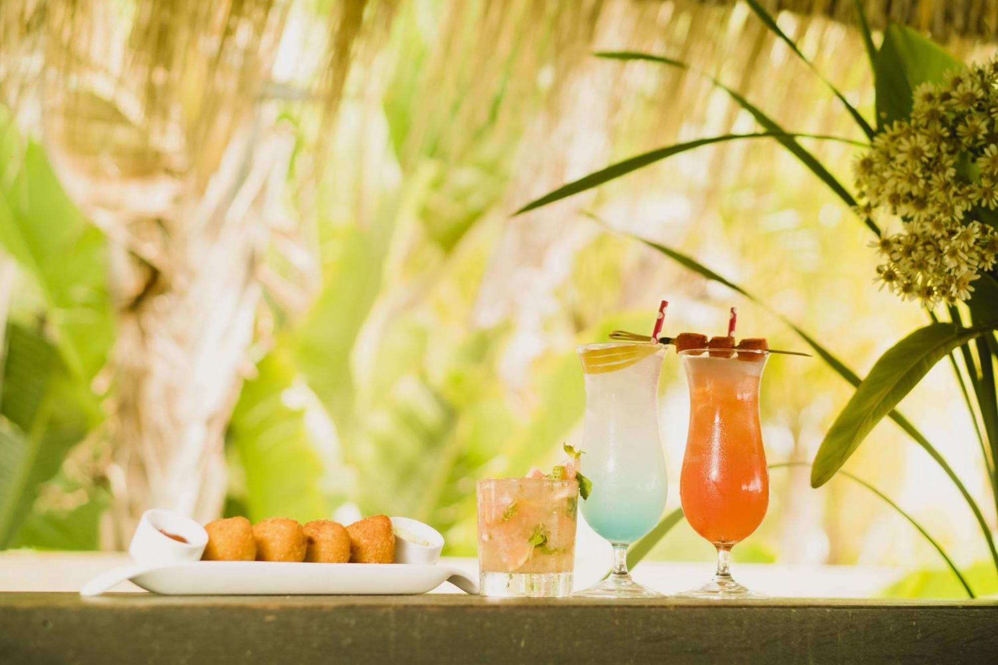 Sheraton Colonia Golf & Spa Resort Колония дел Сакременто Екстериор снимка Cocktails