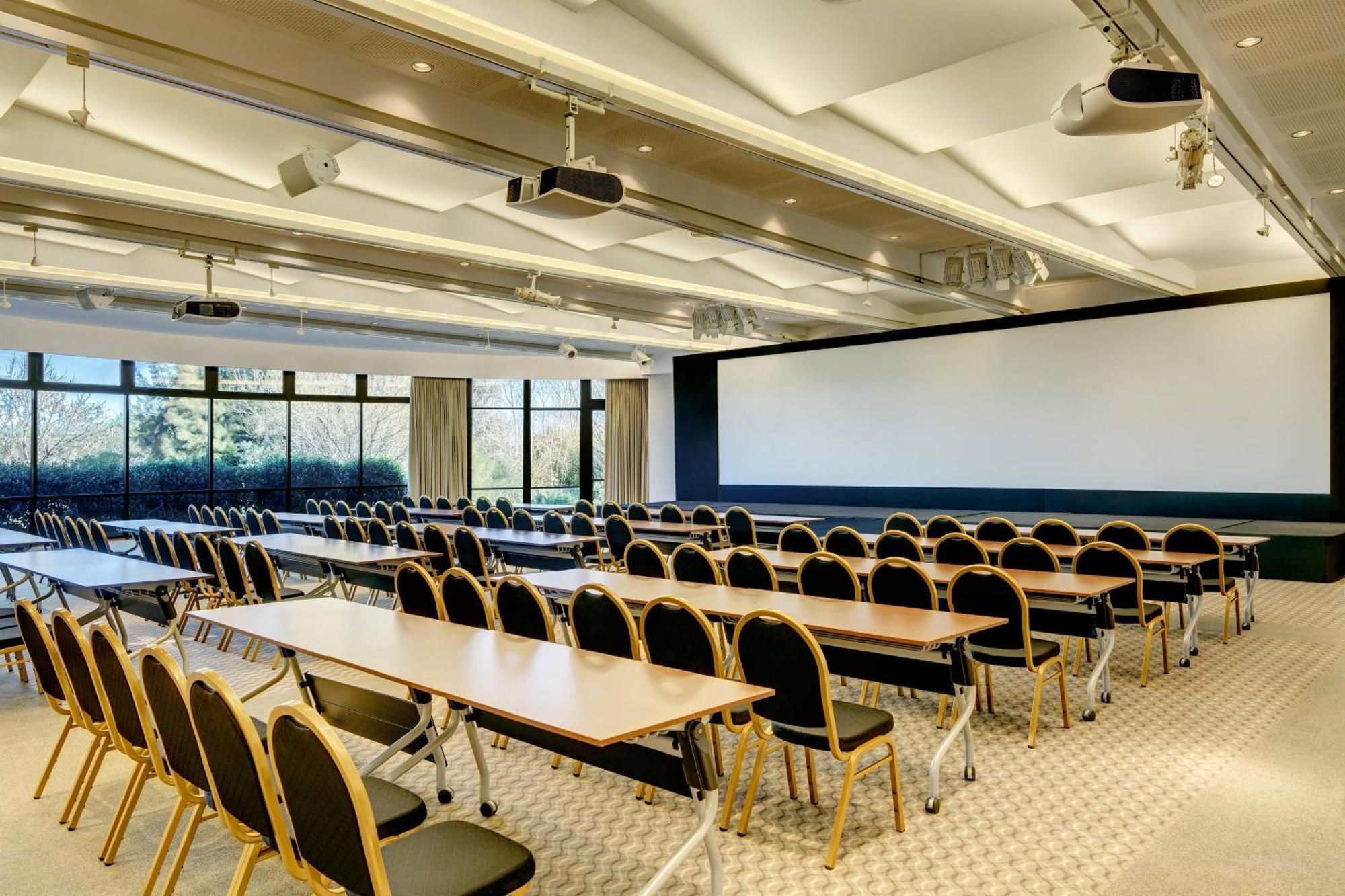 Sheraton Colonia Golf & Spa Resort Колония дел Сакременто Екстериор снимка Conference room